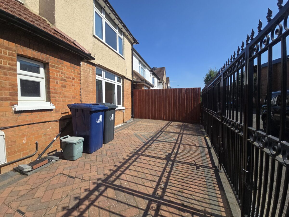 Olive Road, London, W5
