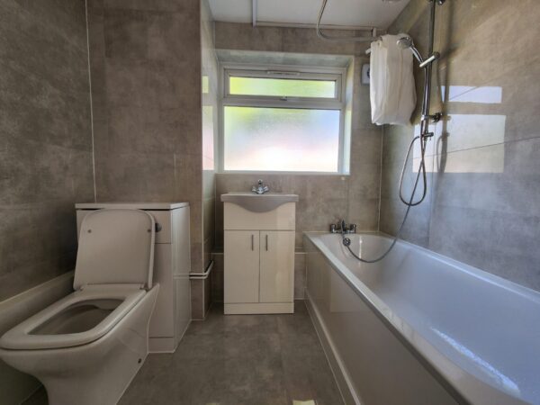 Sefton Court, Jersey Road, Hounslow, TW3