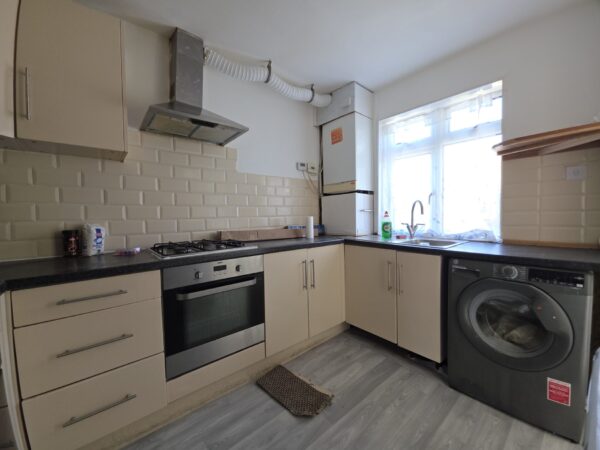 North Road, West Drayton, UB7