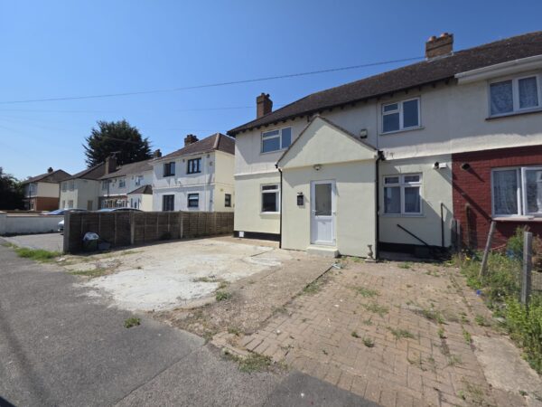 North Road, West Drayton, UB7