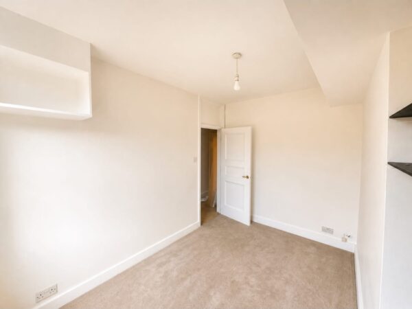 Nevern Square, SW5