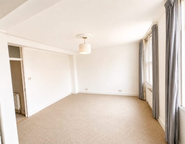 Nevern Square, SW5