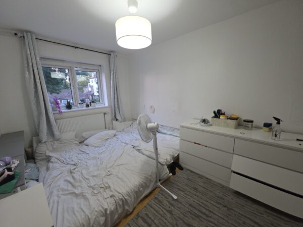 Swinfield Close, Feltham, TW13