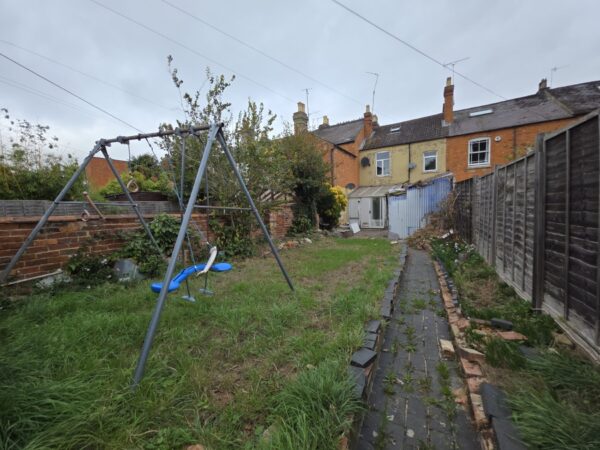 Stratford Road, Wolverton, MK12